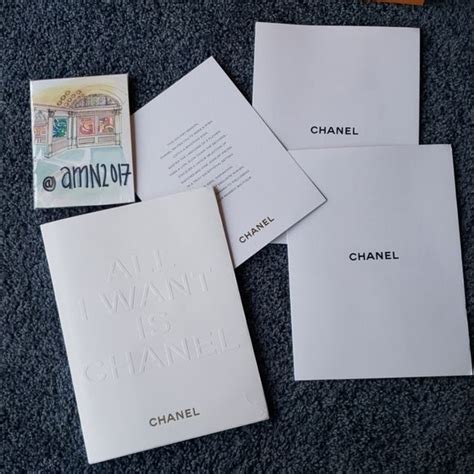 livraison chanel|chanel catalogue.